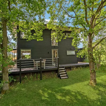 Casa de Férias Lovely Home In Skjern With Sauna